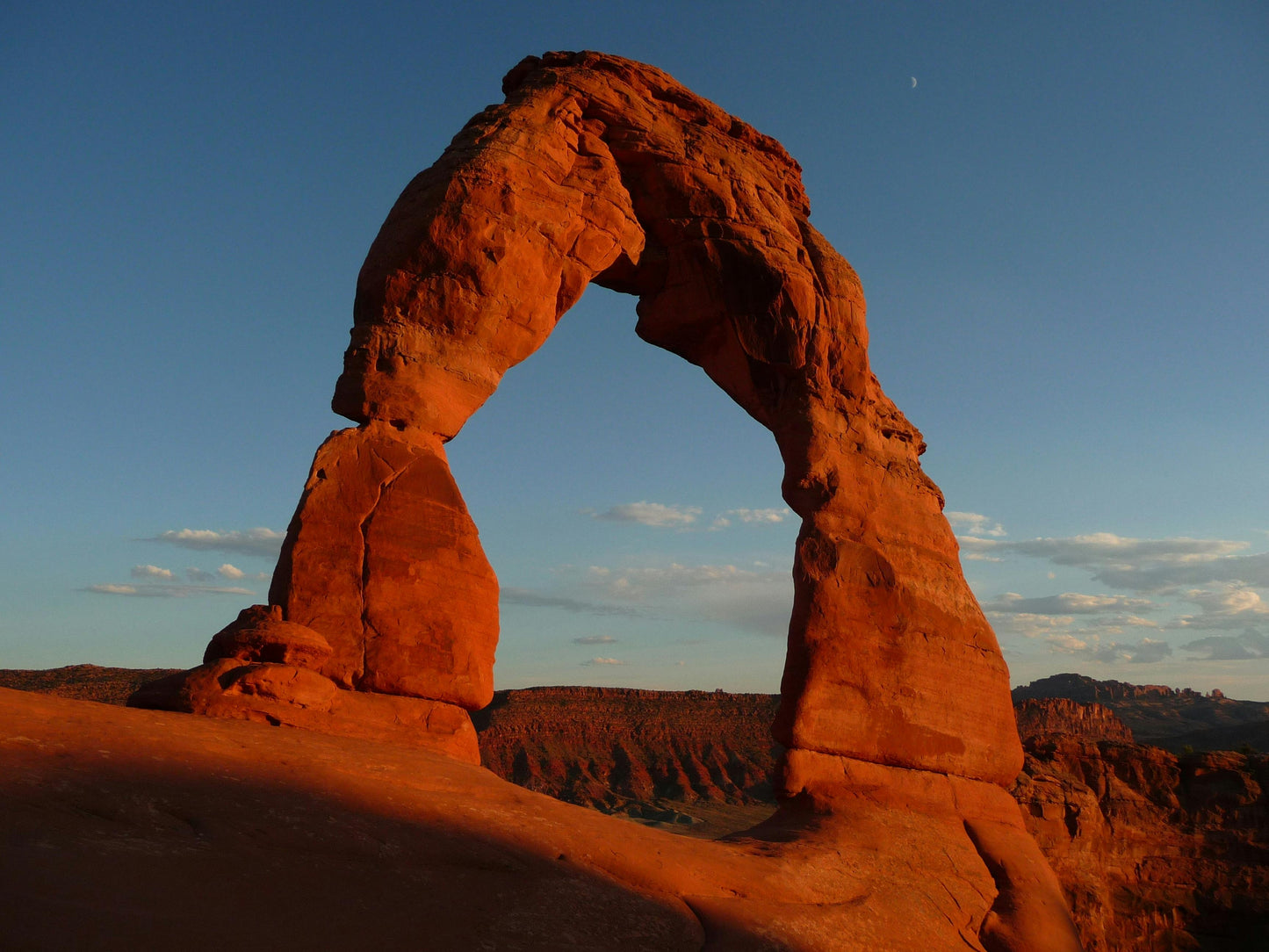 Four-day tour | Las Vegas round trip | Southwest Grand Loop Land, Water and Air Panorama | Luxury boutique small group | Antelope Canyon | Grand Canyon | Bryce Canyon | Zion National Park | Arches National Park | Monument | Horseshoe Bend | Lake Powell