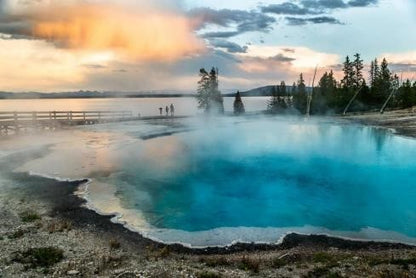 6-Day Luxury Nature Exploration Tour | Round Trip from Las Vegas | Yellowstone Park | Grand Canyon | Antelope Canyon | Bryce Canyon